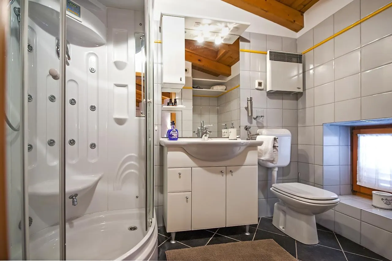 Monte Holiday Home With Jacuzzi Rovinj Kroatien