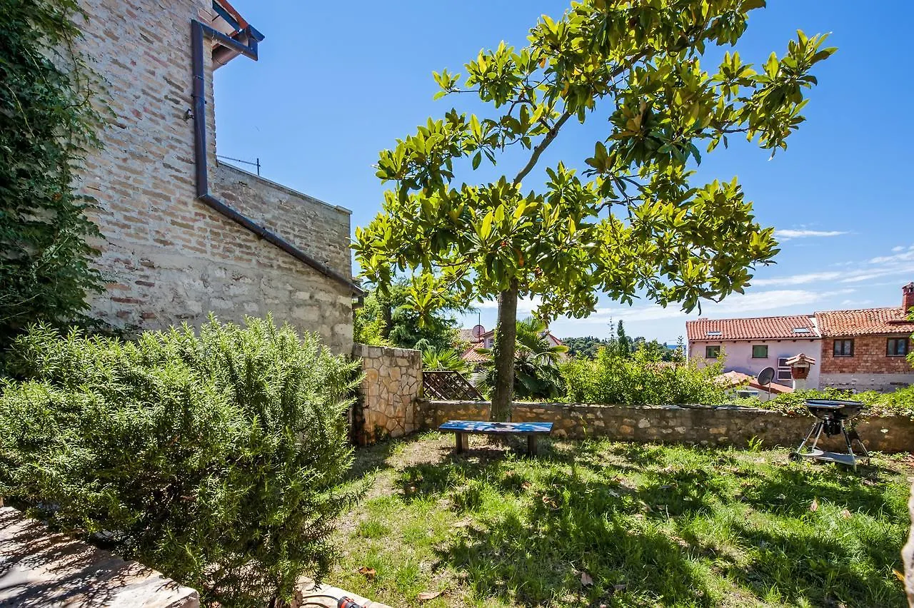 Monte Holiday Home With Jacuzzi Rovinj