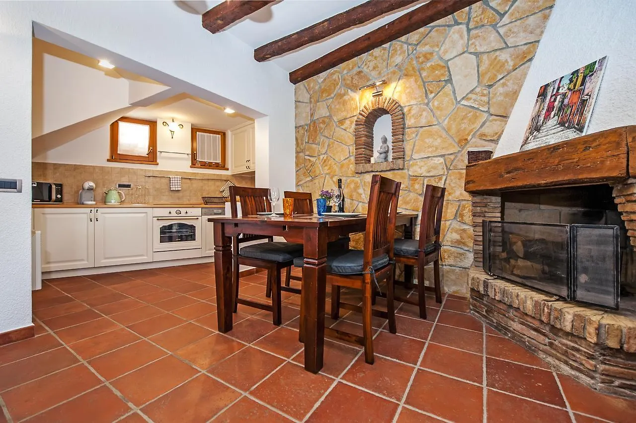Monte Holiday Home With Jacuzzi Rovinj Kroatien