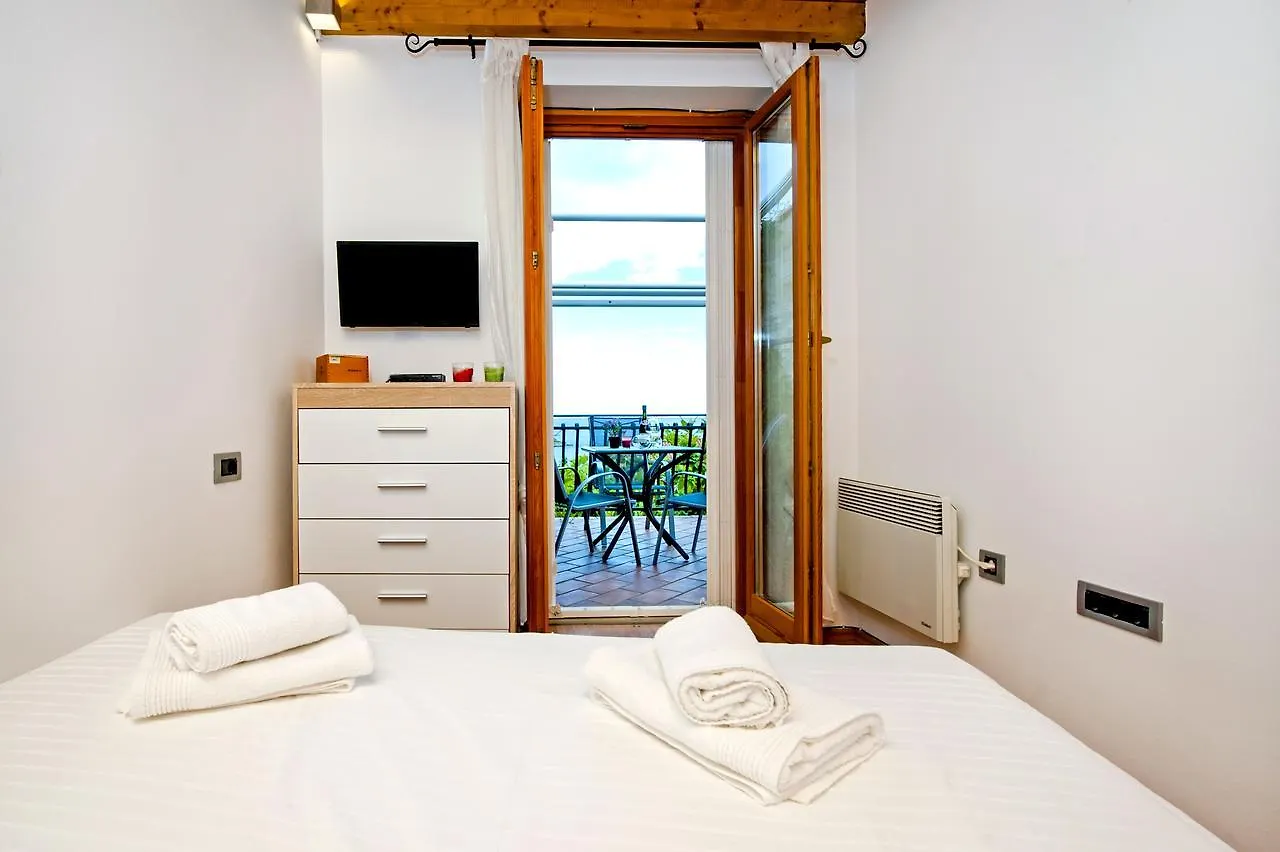 Monte Holiday Home With Jacuzzi Rovinj 0*,